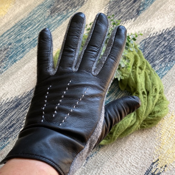 Ralph Lauren Two-tone Leather Gloves - Picture 9 of 10